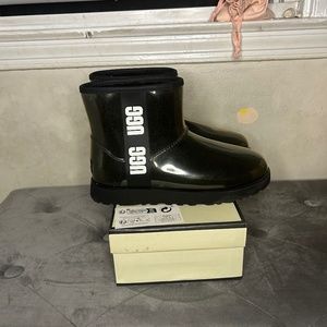 UGG Women’s Classic Clear Mini Black - US 9W